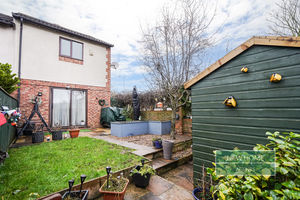 Photo 2- click for photo gallery